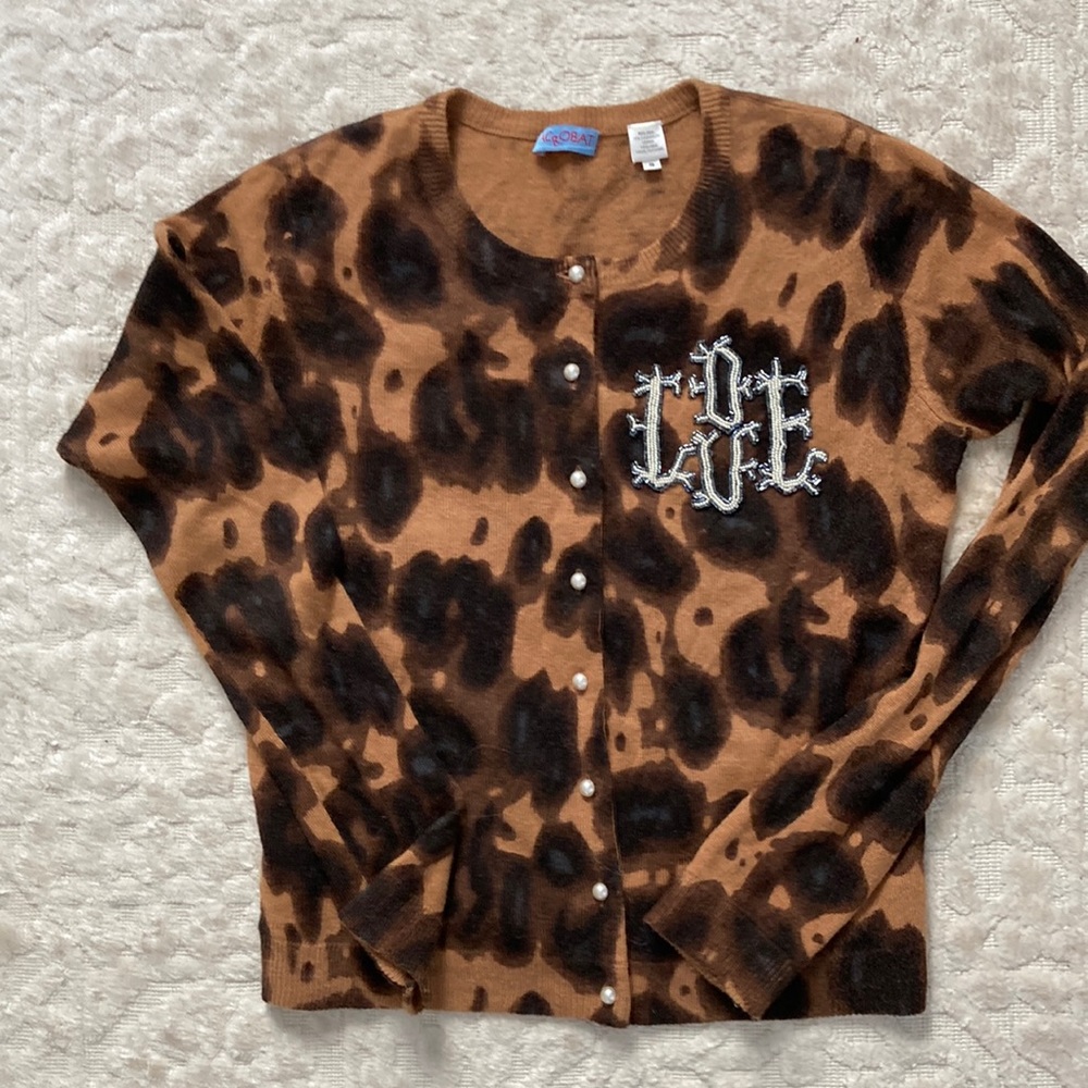 ACROBAT Vintage Leopard Print top